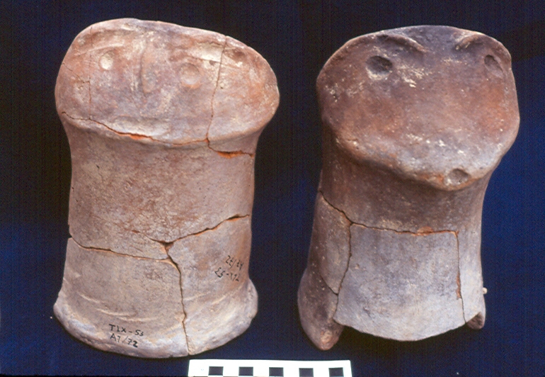 Figurines